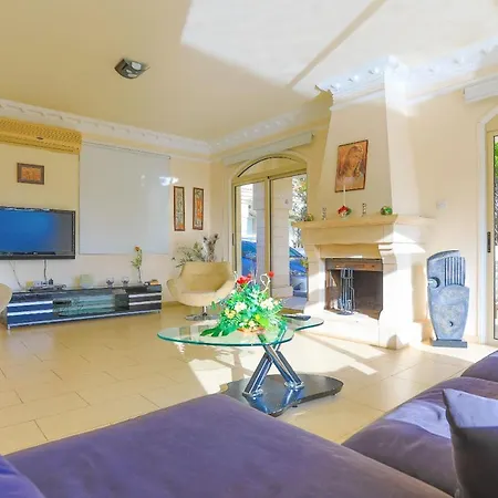 Villa Sapfo *