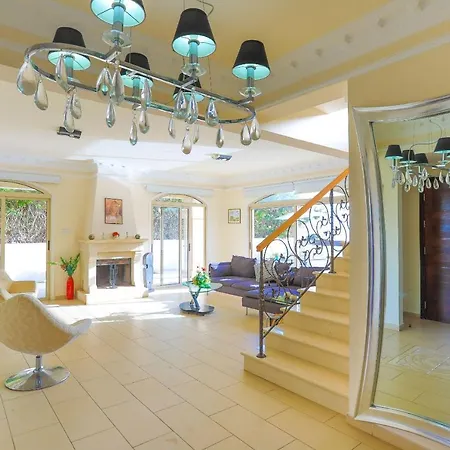Villa Sapfo *